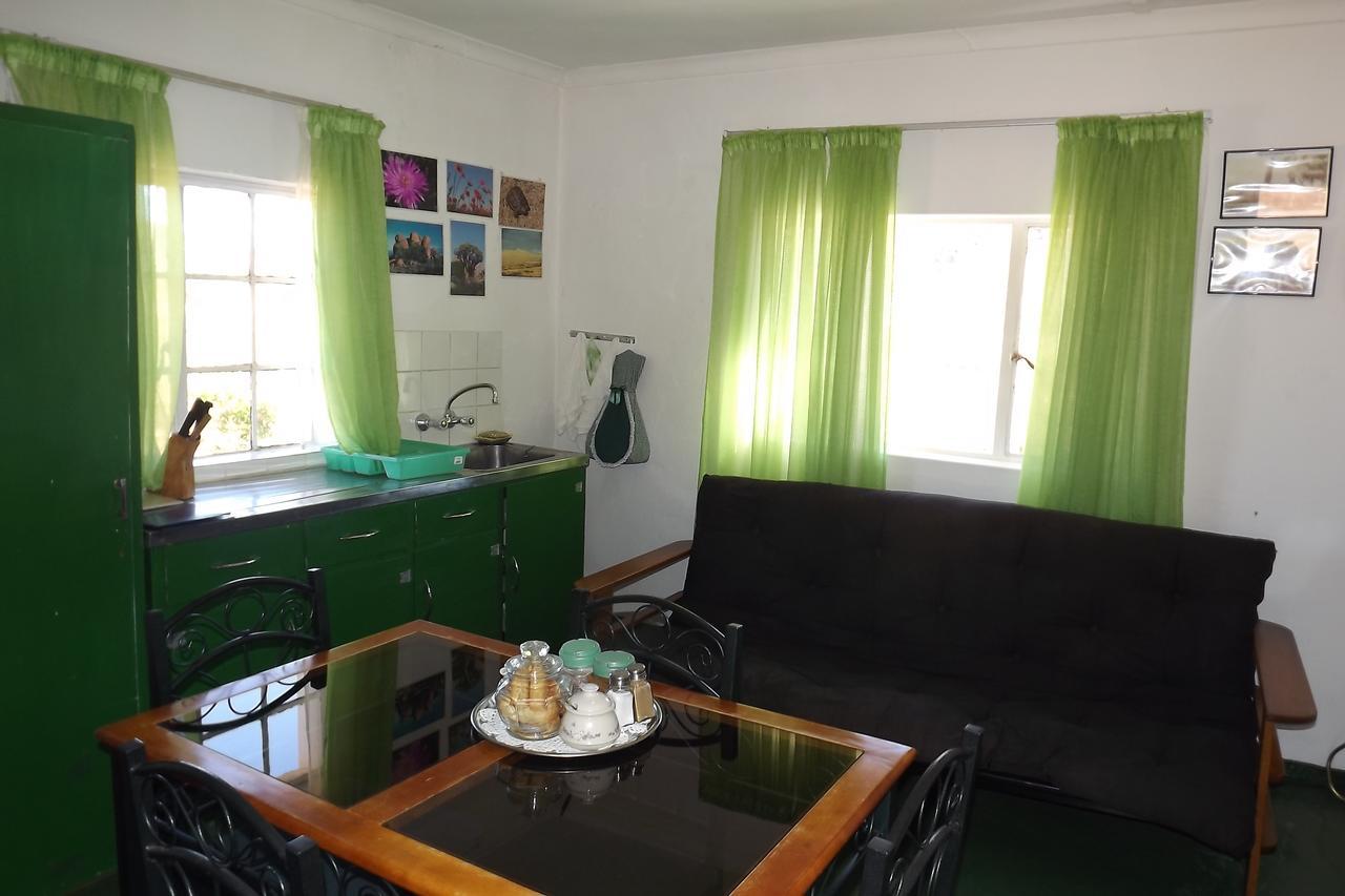 Verbe Farm Accommodation Kamieskroon Exterior photo